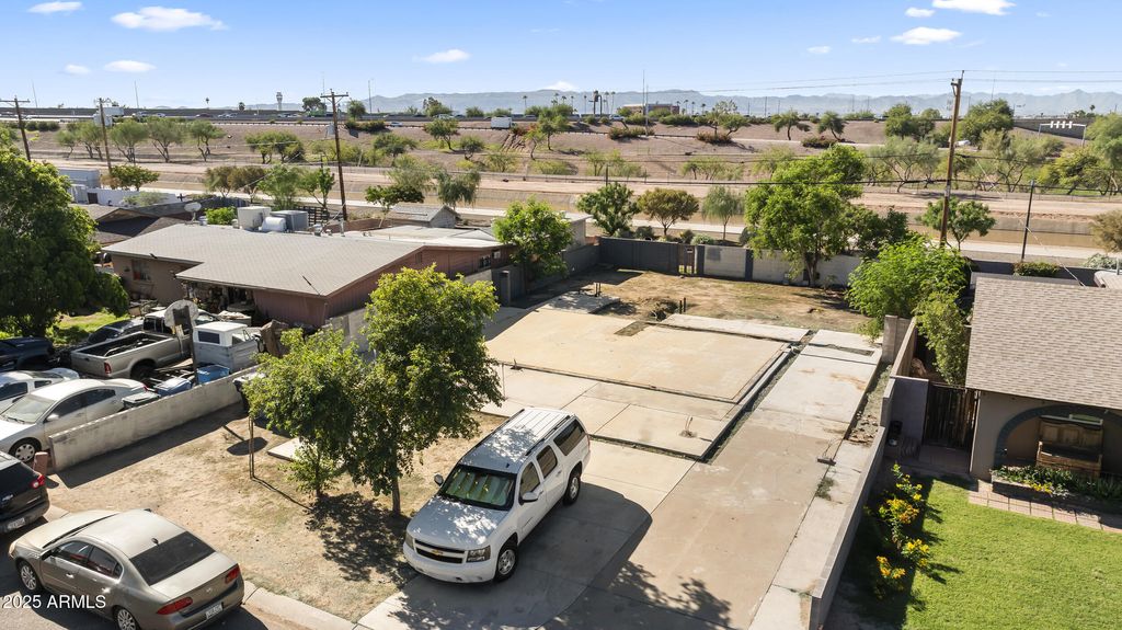 Photo of 1208 N Oakleaf Drive #70, Phoenix, AZ 85008 (MLS # 6939873)