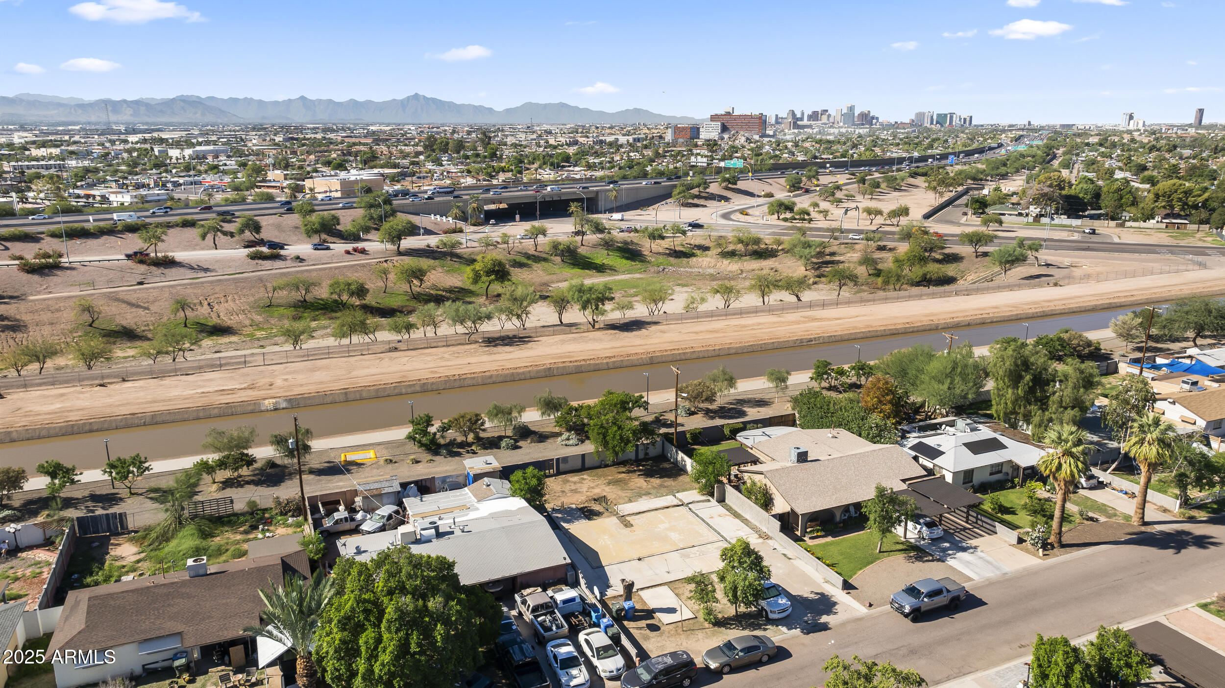 Homes for Sale in Queen Creek Arizona 4 1208 N OAKLEAF Drive 70