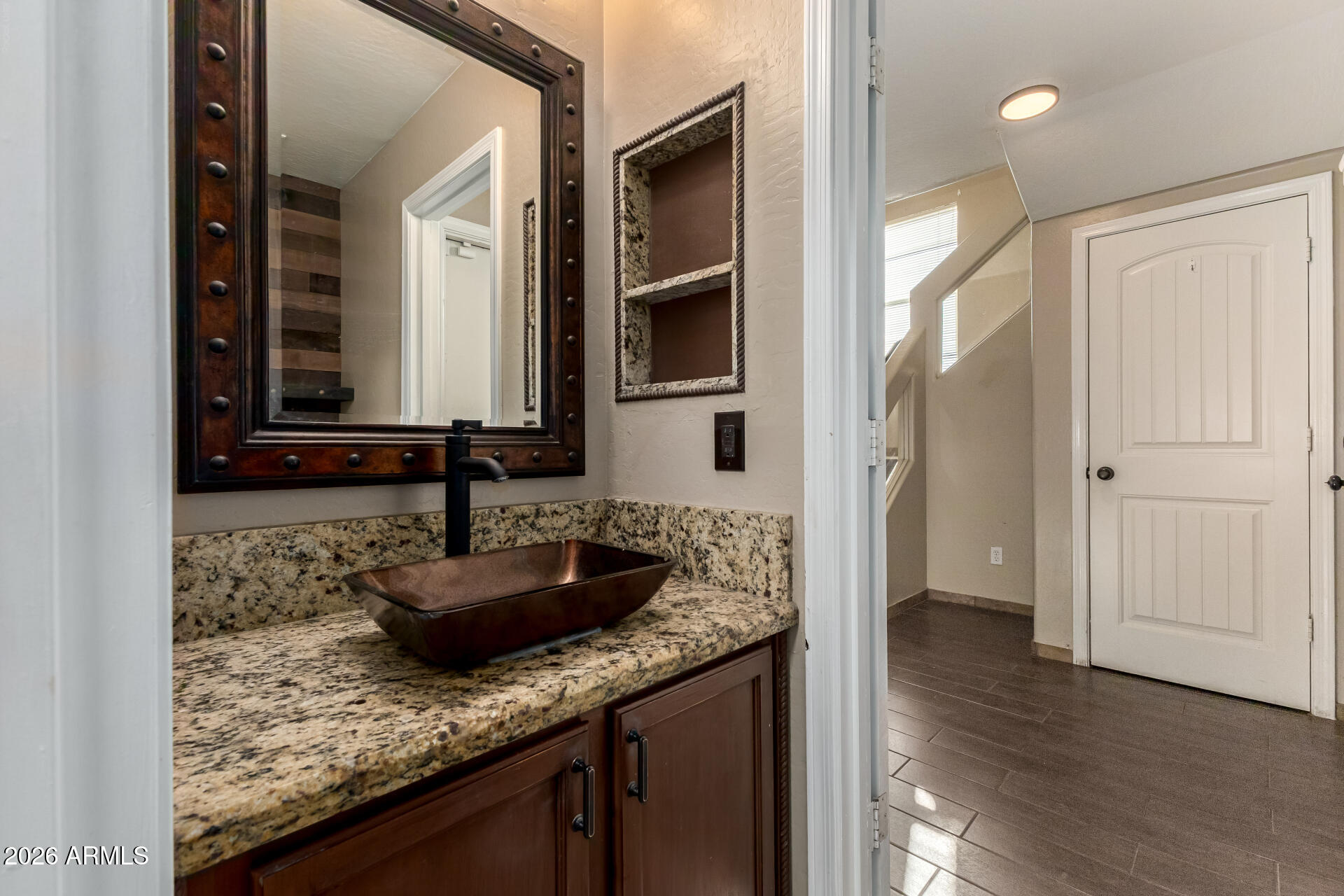 11849 W LUPINE Avenue