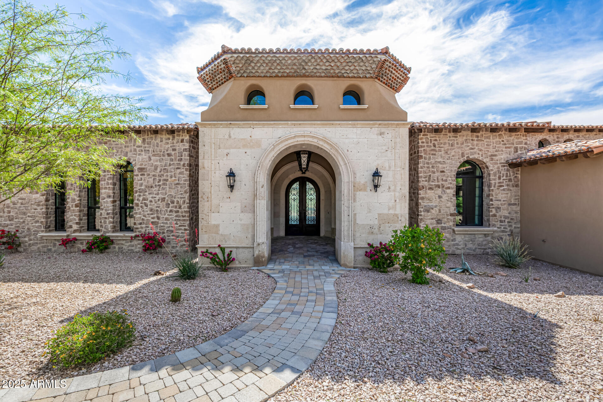 7135 E COTTONWOOD Drive