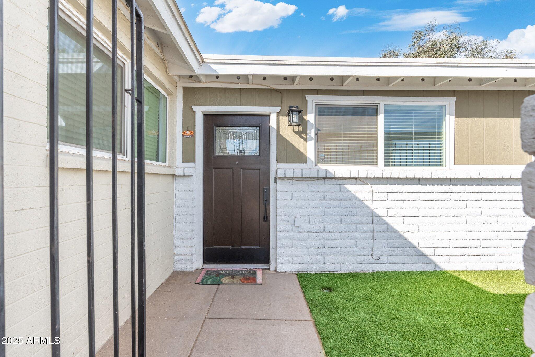 790 N MEADOWS Drive