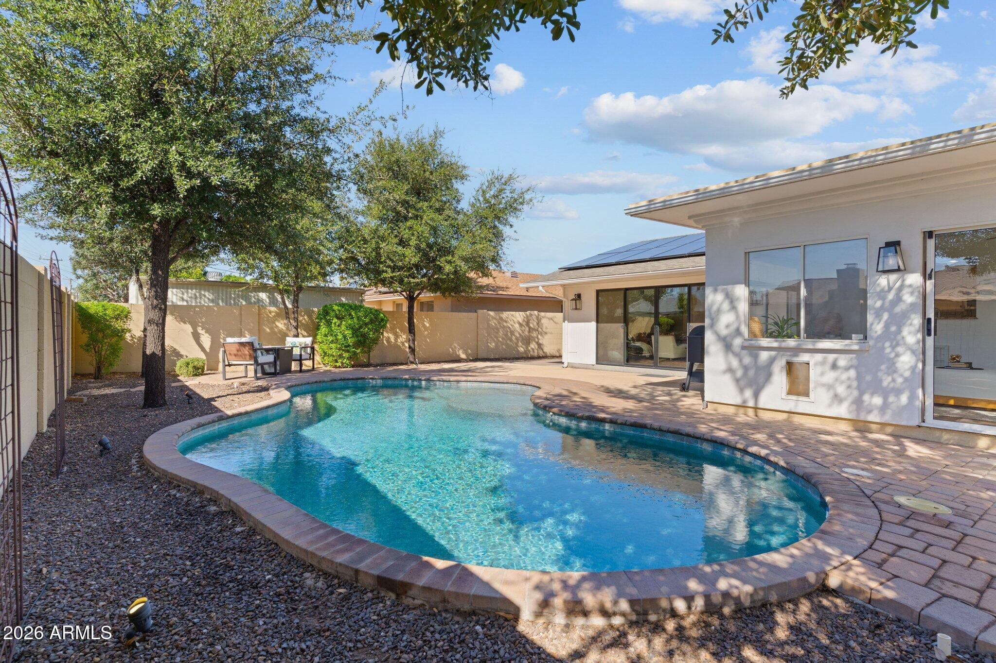 8301 E MINNEZONA Avenue
