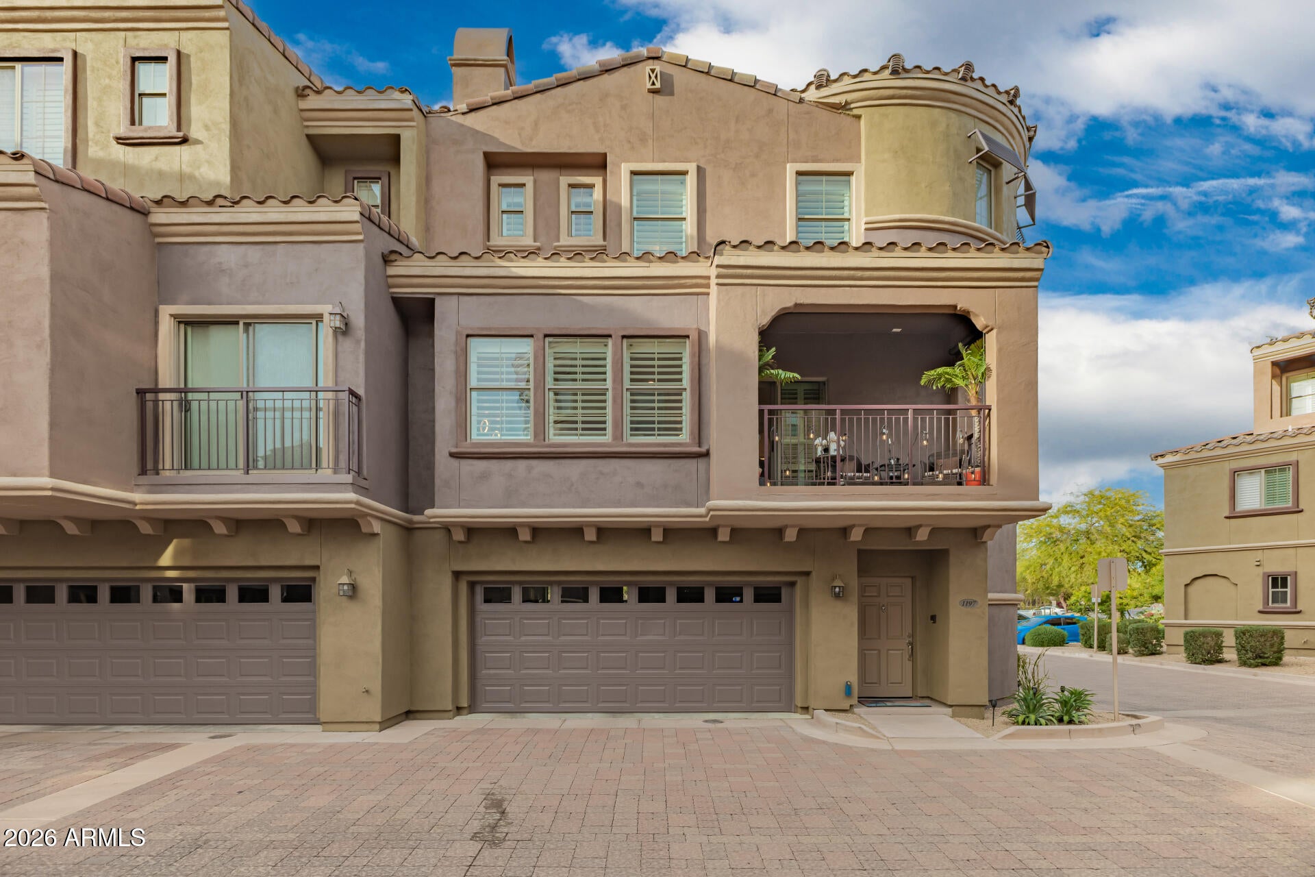 3935 E Rough Rider Road 1197