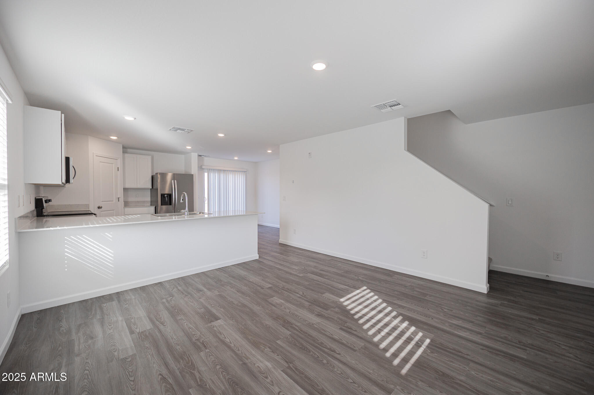 334 W PASEO CROSSING Lane