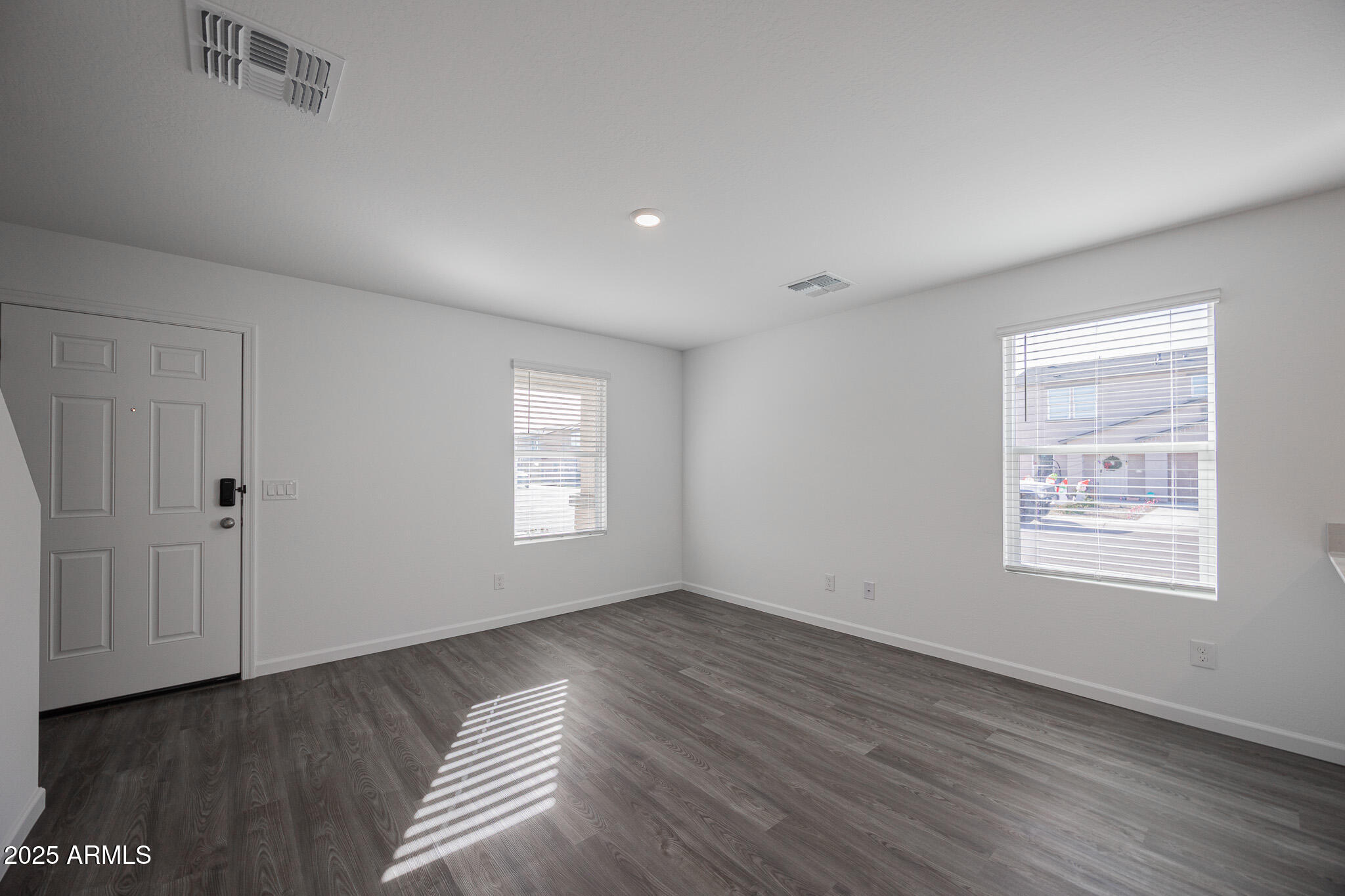 334 W PASEO CROSSING Lane