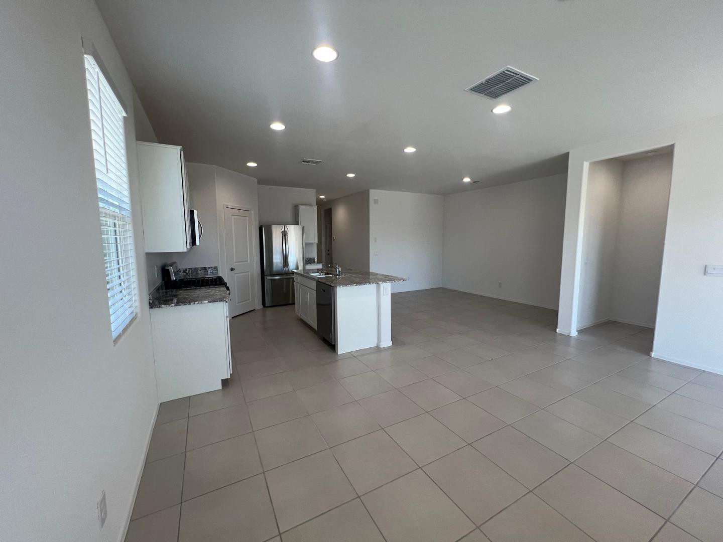 15645 W Desert Hollow Drive