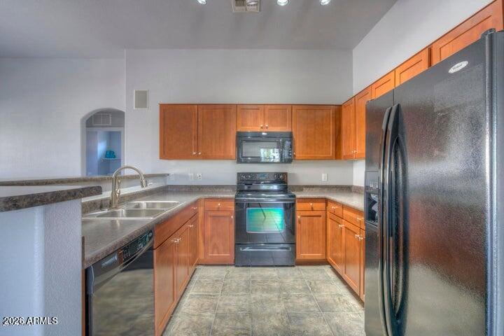 2401 E RIO SALADO Parkway 1022
