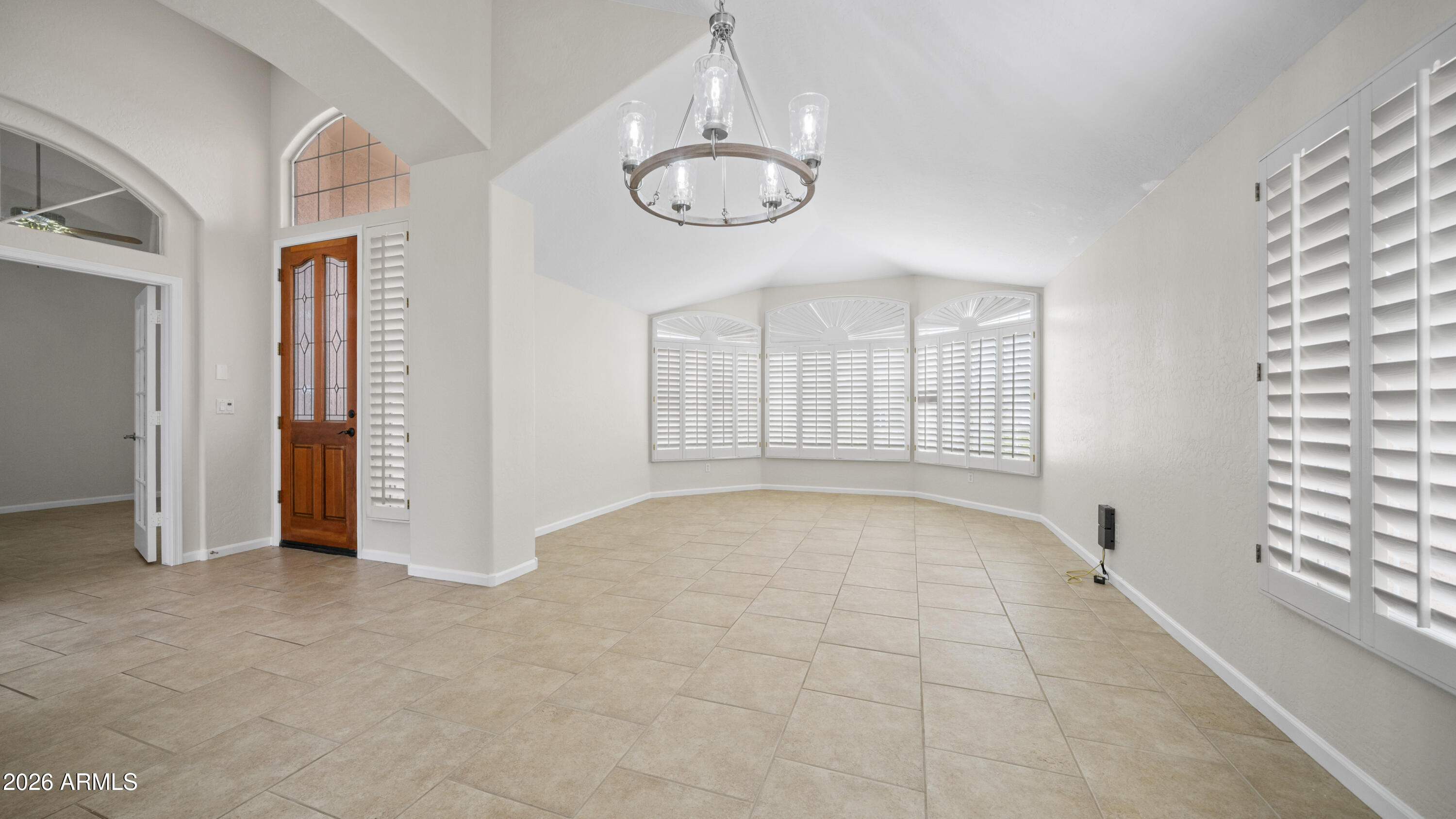 1359 W LARONA Lane