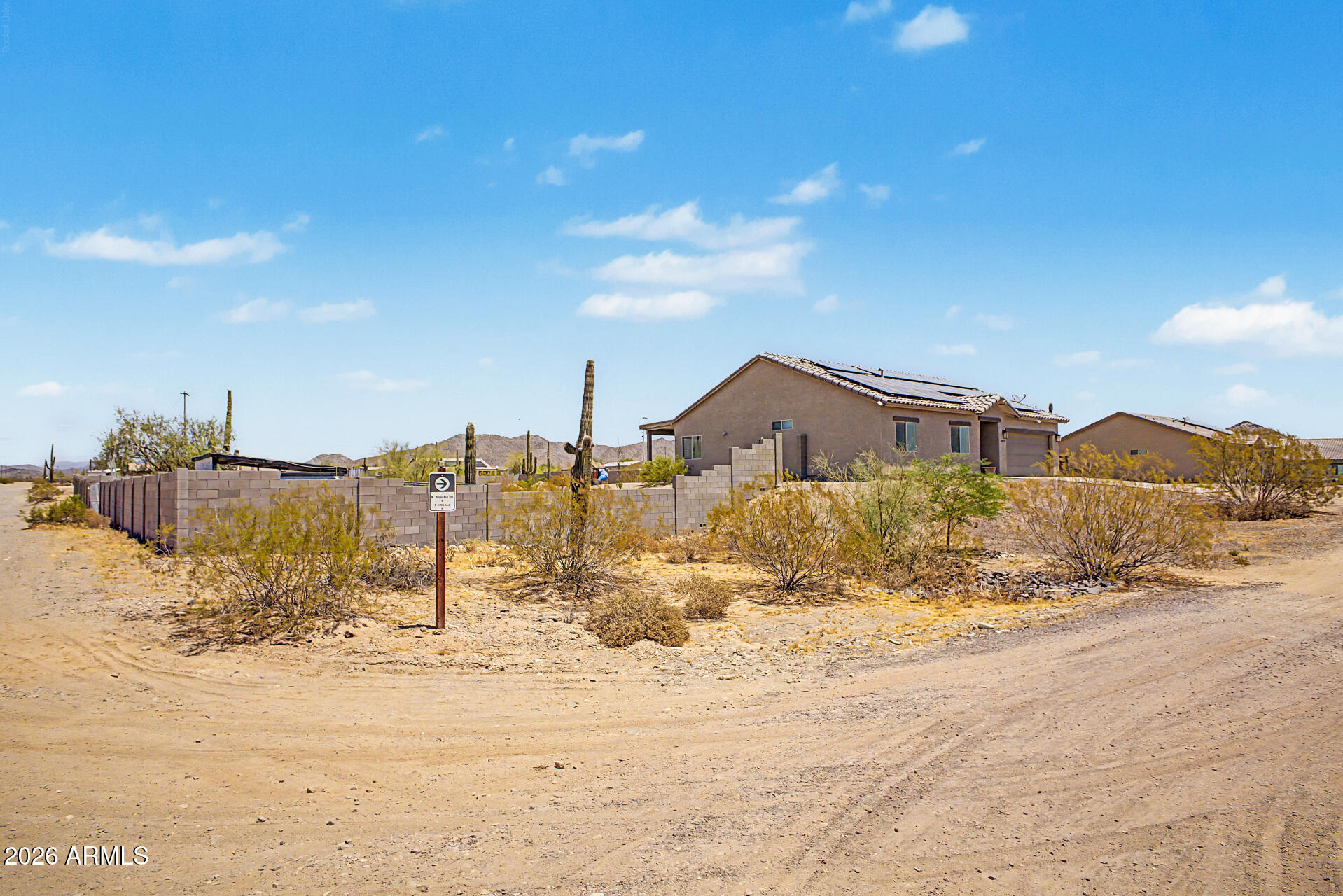 16428 W WHISPER ROCK Trail