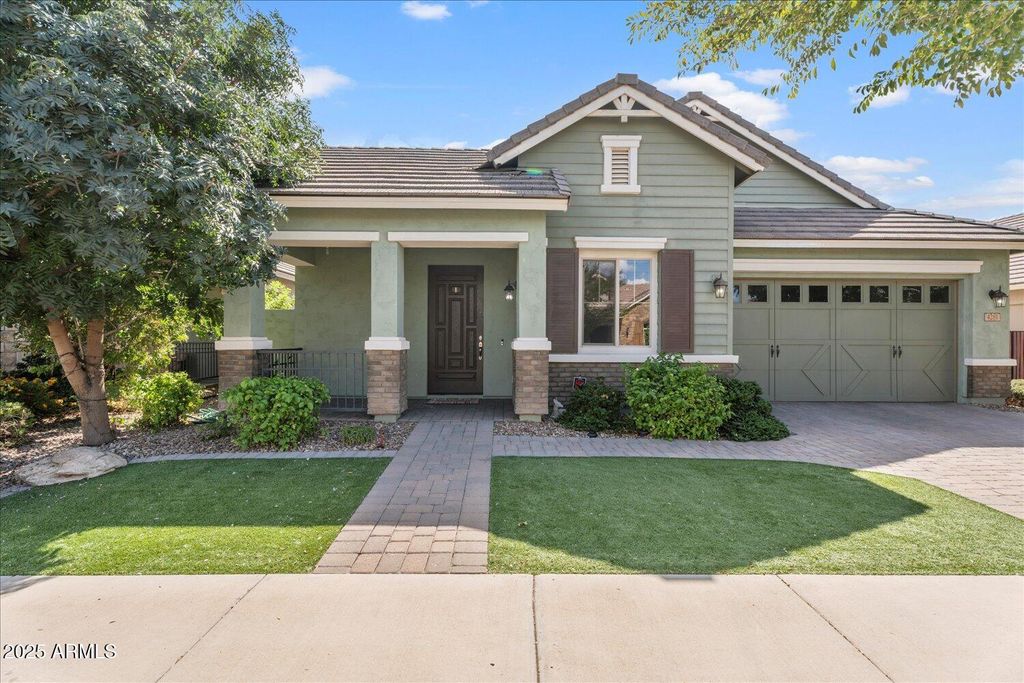 Photo of 4281 E Cynthia Street, Gilbert, AZ 85295 (MLS # 6920847)