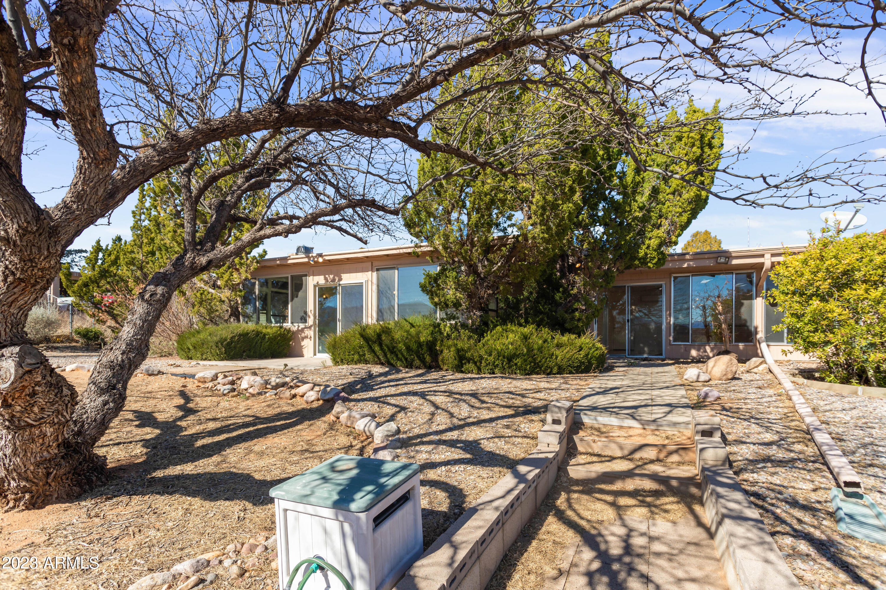 VILLAGE MEADOWS ESTATES - Residential