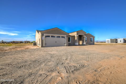 A home in Tonopah