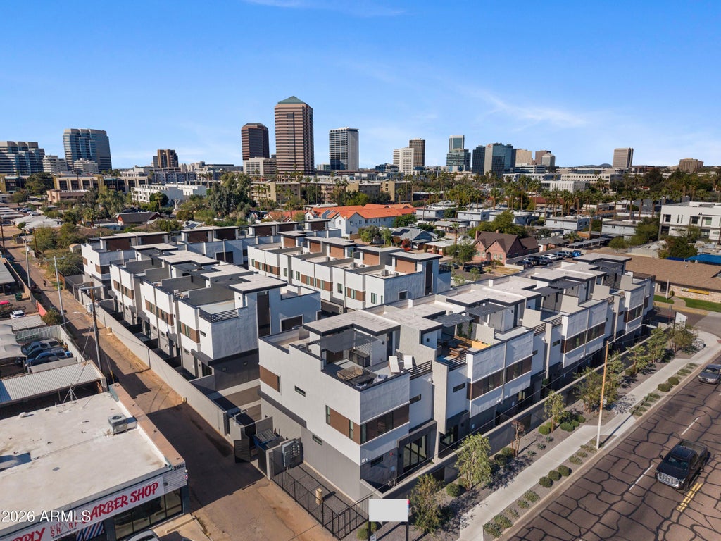 Photo of 377 E Windsor Avenue #21, Phoenix, AZ 85004 (MLS # 7078067)