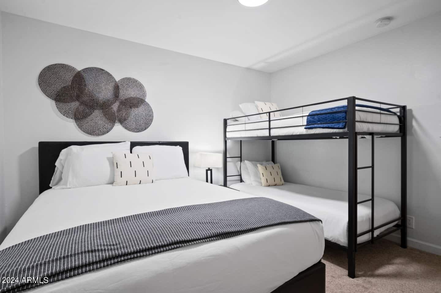 Scottsdale, Arizona 85251, United States, 4 Bedrooms Bedrooms, ,3 BathroomsBathrooms,Residential,Active,94499