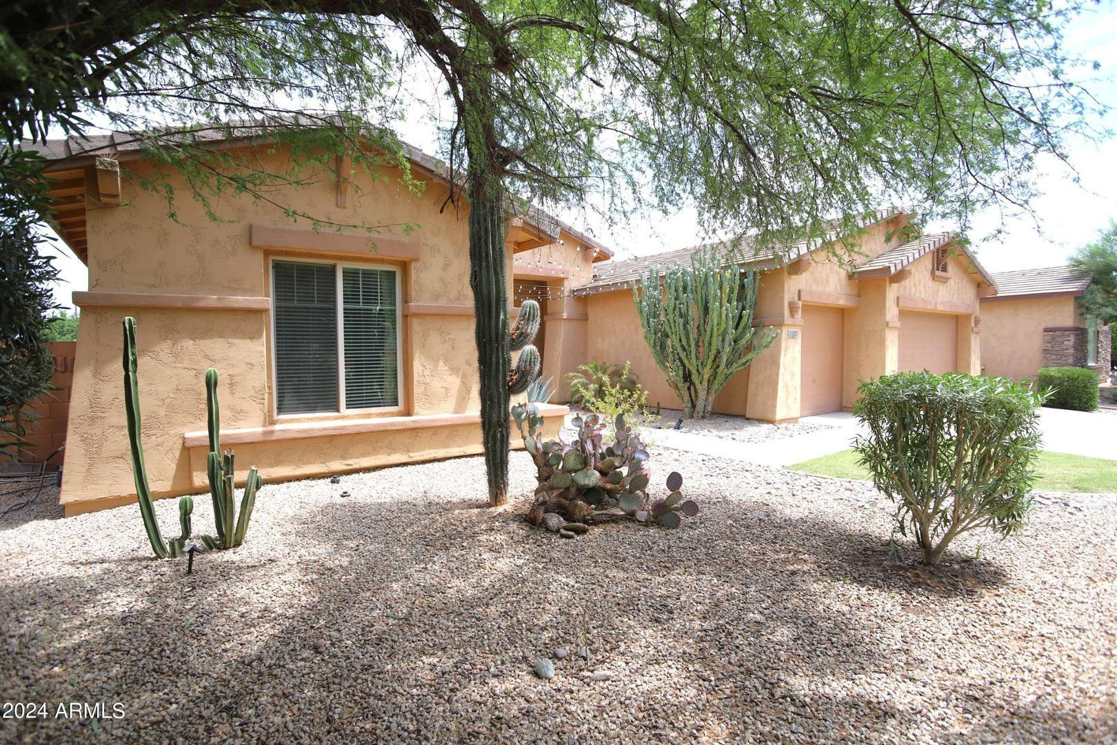 2006 E San Carlos Place
