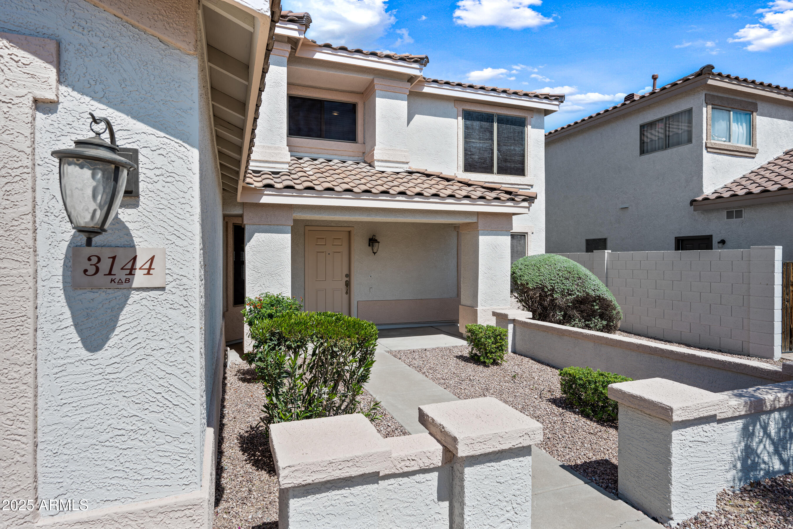 3144 W MAYA Way