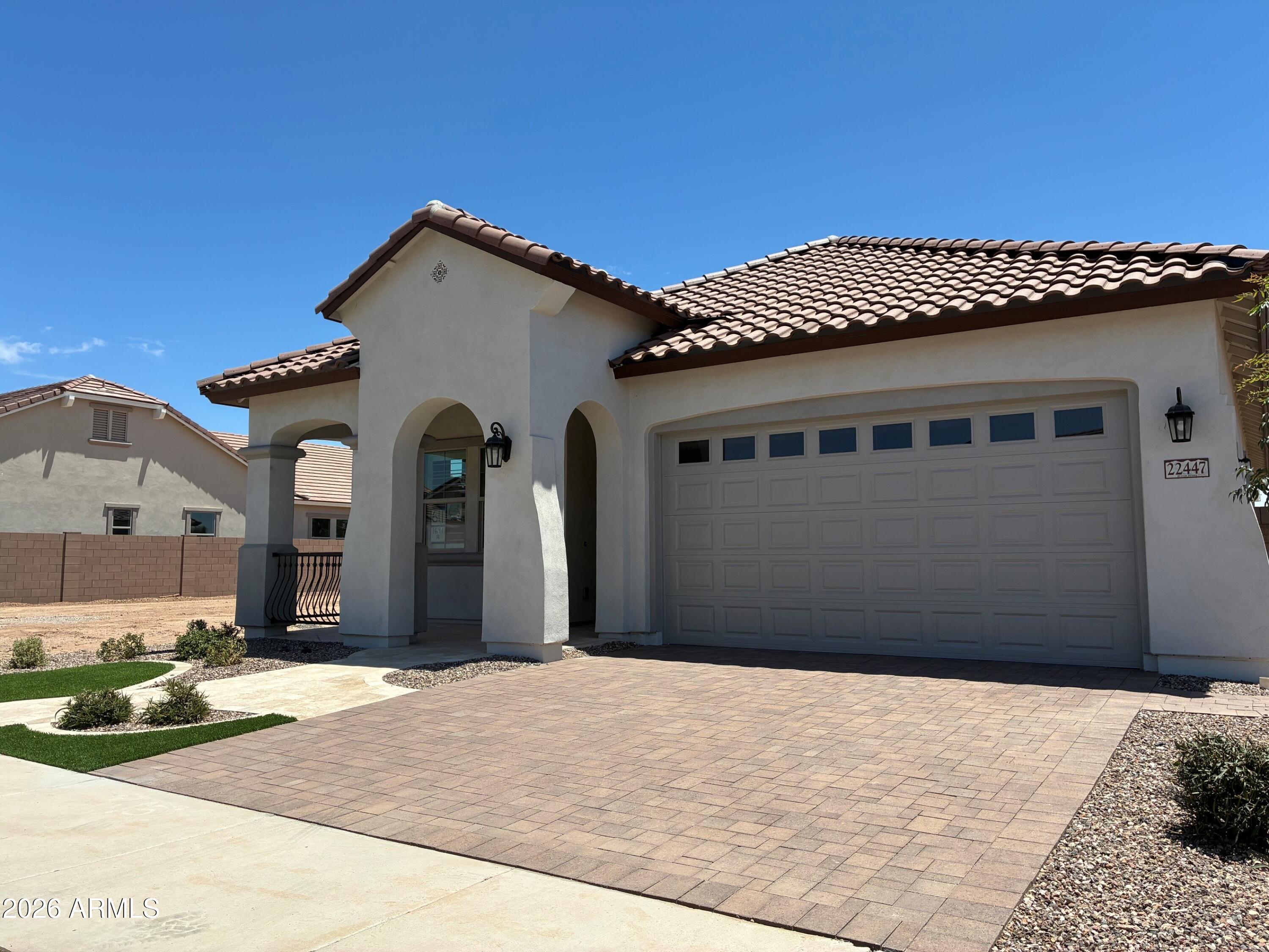 22447 E Oriole Way