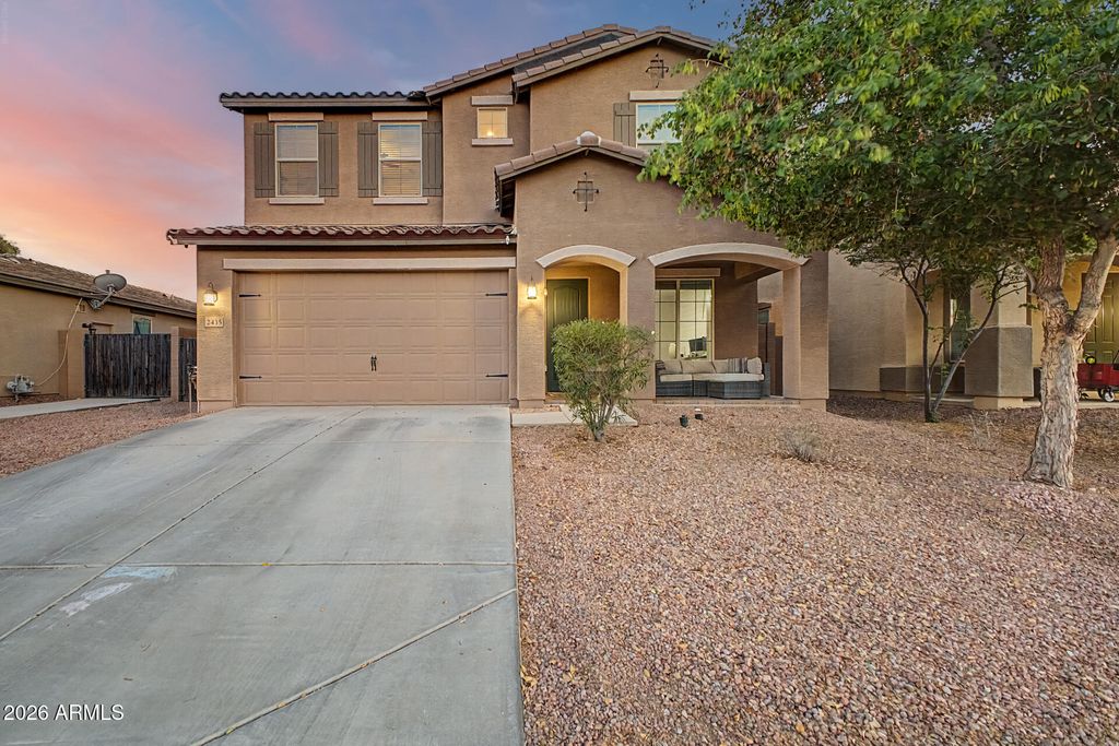 Photo of 2435 W Arroyo Way, San Tan Valley, AZ 85144 (MLS # 7020527)