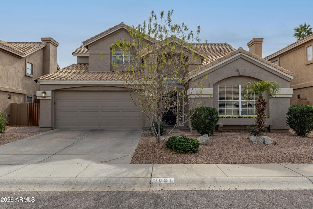 Photo of 3821 E Tanglewood Drive, Phoenix, AZ 85048 (MLS # 6974190)
