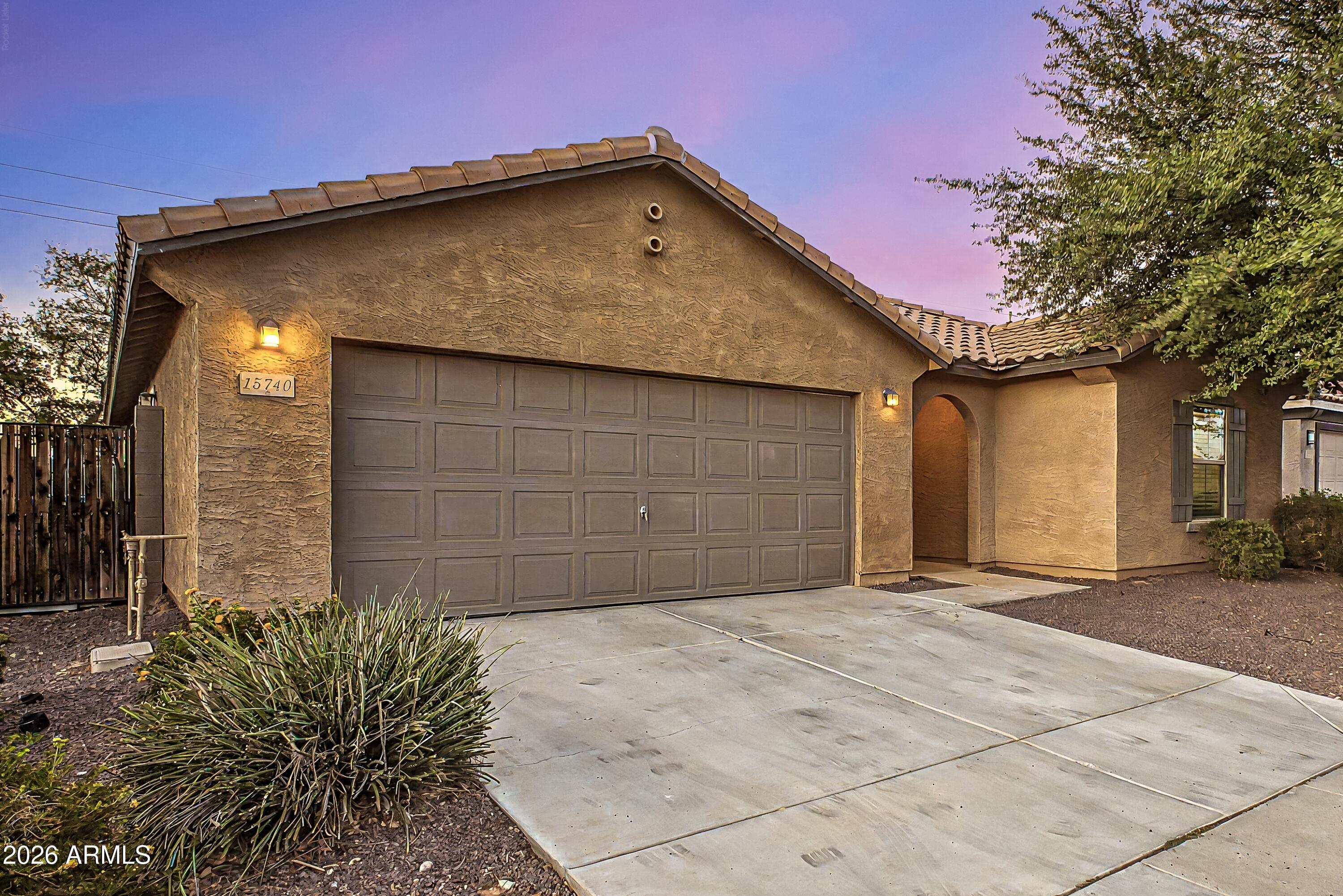 15740 W SHAW BUTTE Drive