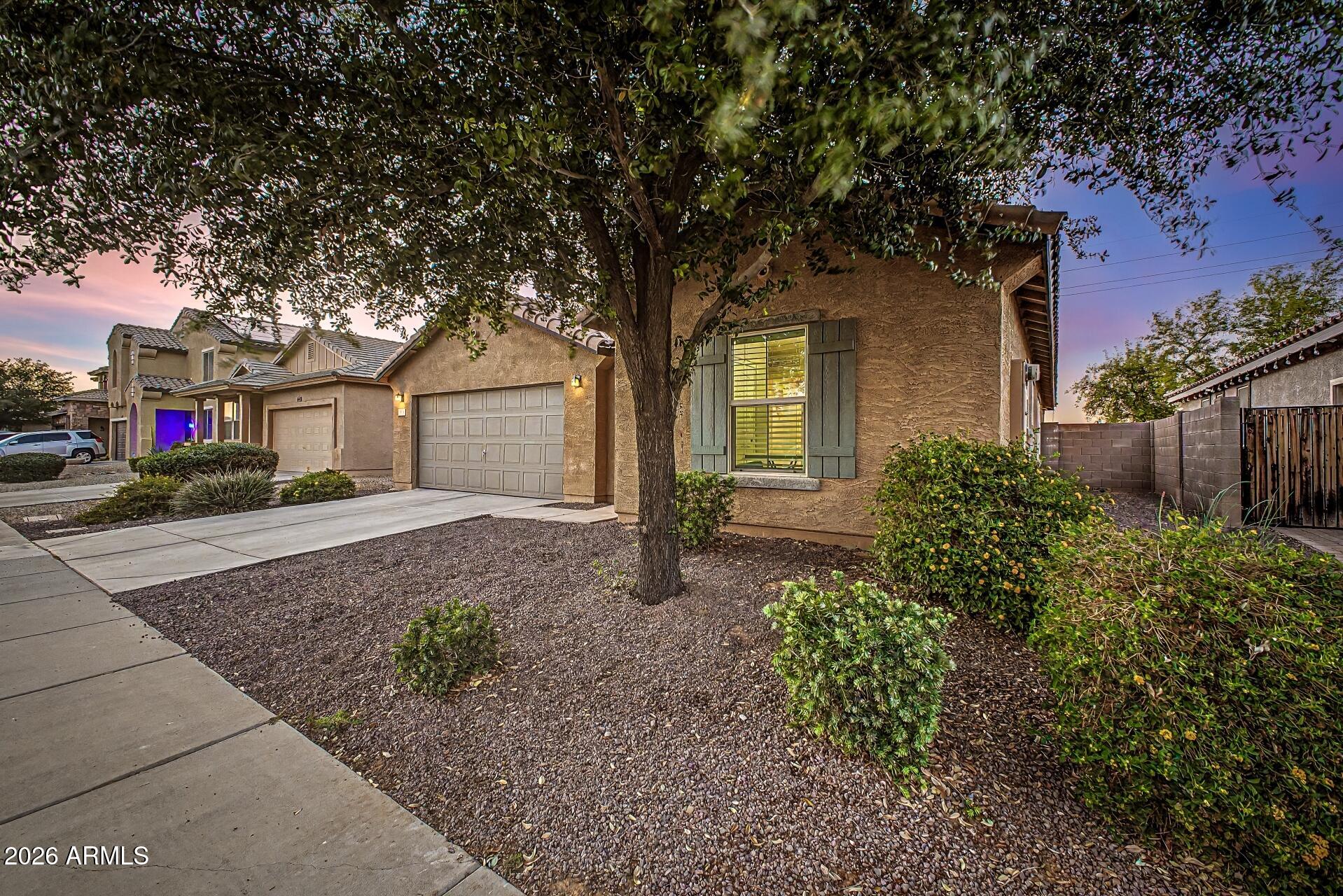 15740 W SHAW BUTTE Drive