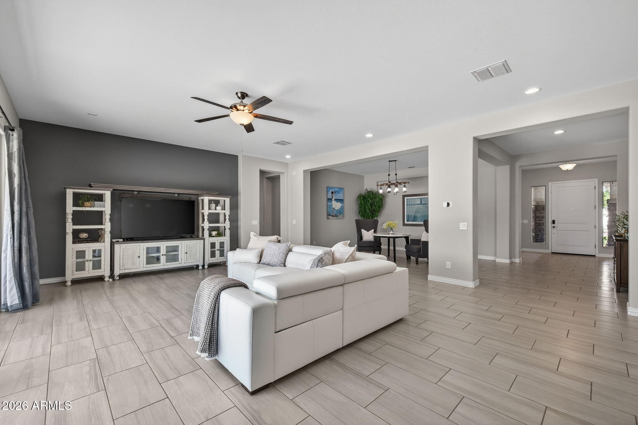 10611 E TUMBLEWEED Avenue