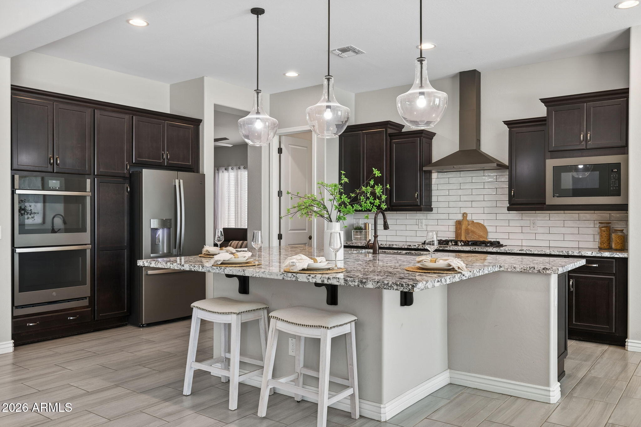 10611 E TUMBLEWEED Avenue