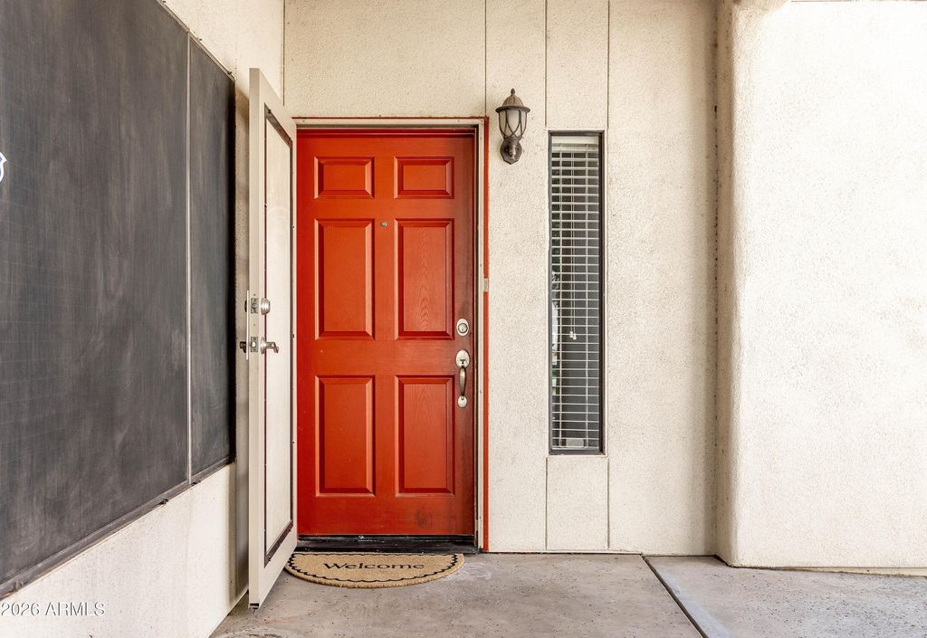 Photo of 750 E Northern Avenue #1052, Phoenix, AZ 85020 (MLS # 7000359)