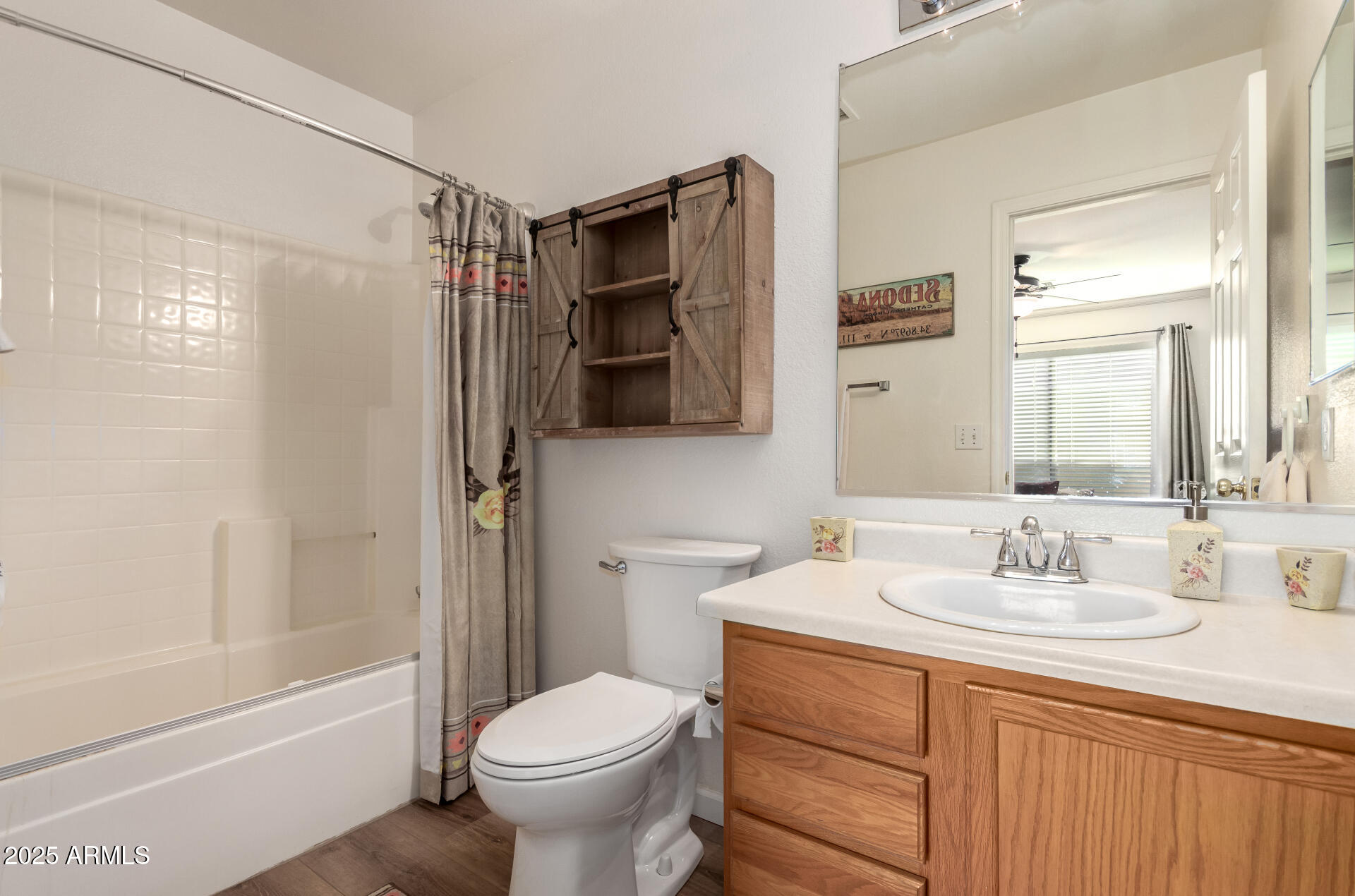 Surprise, Arizona 85374, United States, 3 Bedrooms Bedrooms, ,2 BathroomsBathrooms,Residential,Pending,237547