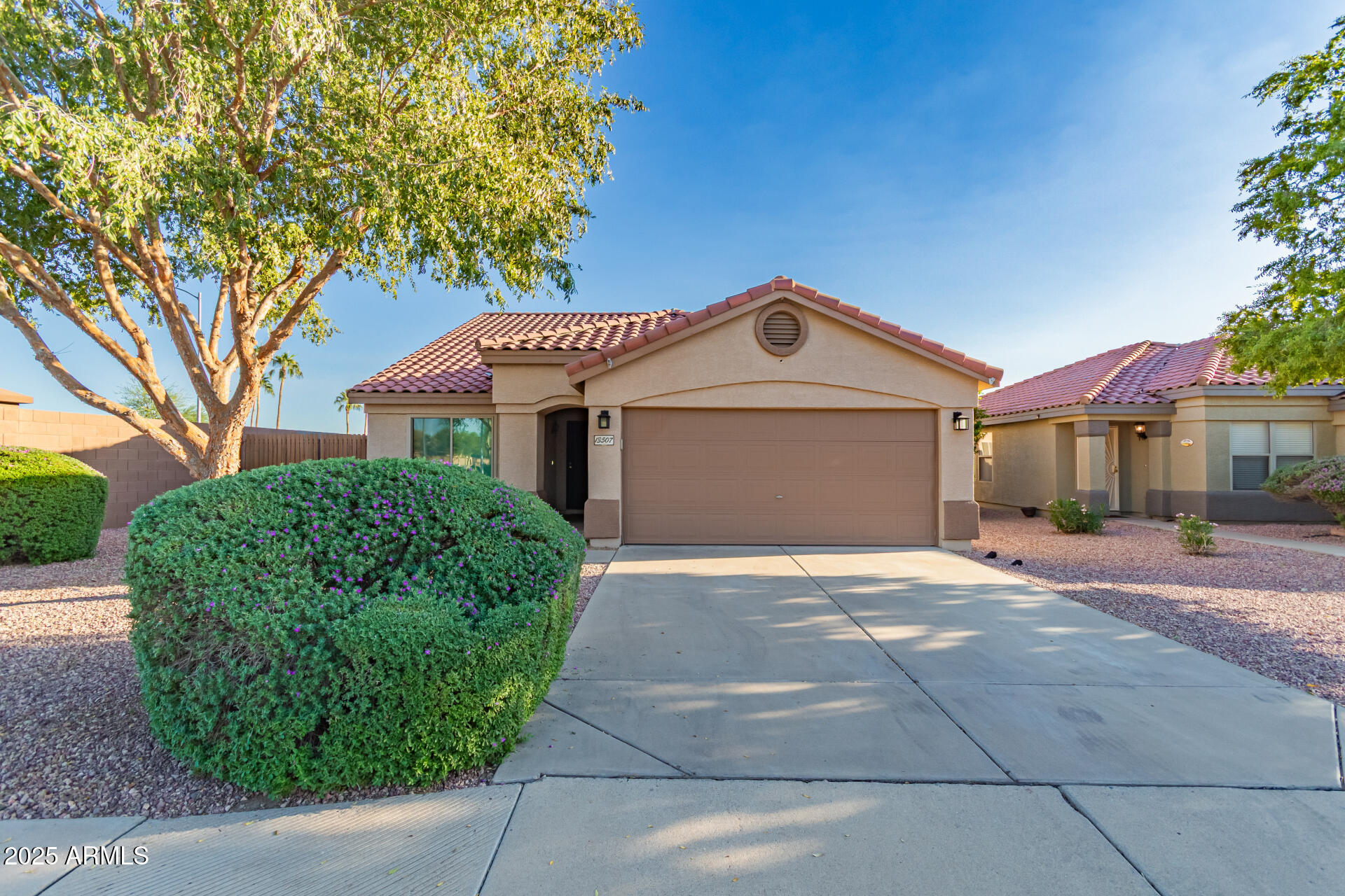 Surprise, Arizona 85374, United States, 3 Bedrooms Bedrooms, ,2 BathroomsBathrooms,Residential,Pending,237547