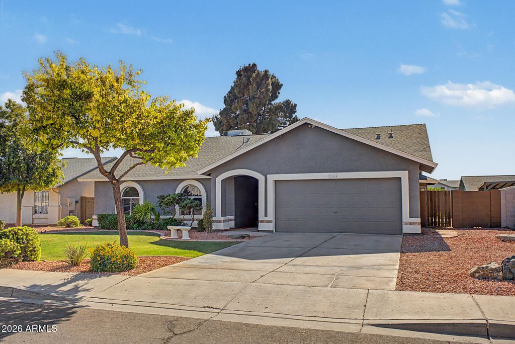 Photo of 11222 N 77th Avenue, Peoria, AZ 85345 (MLS # 7028014)