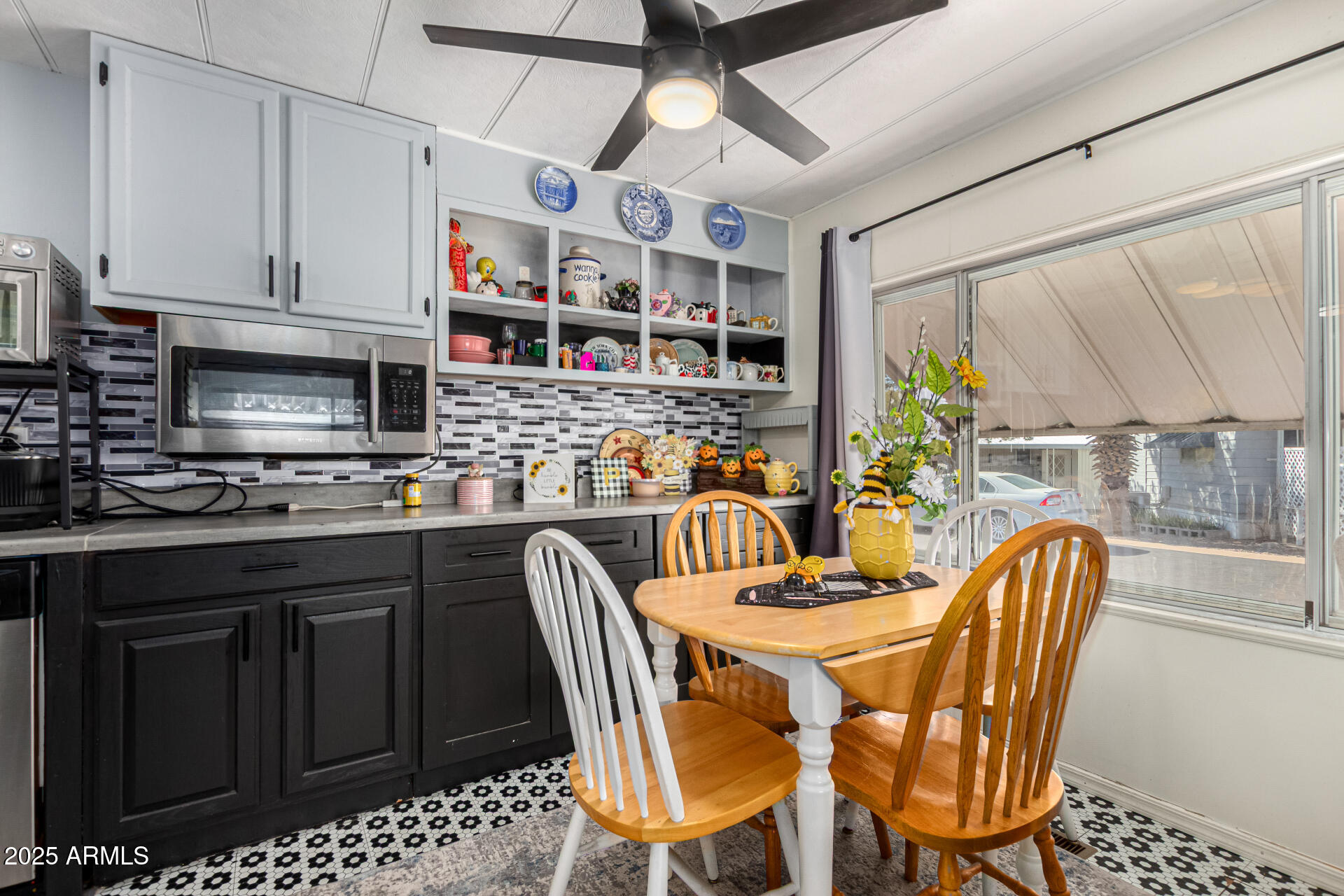 4065 E UNIVERSITY Drive 332