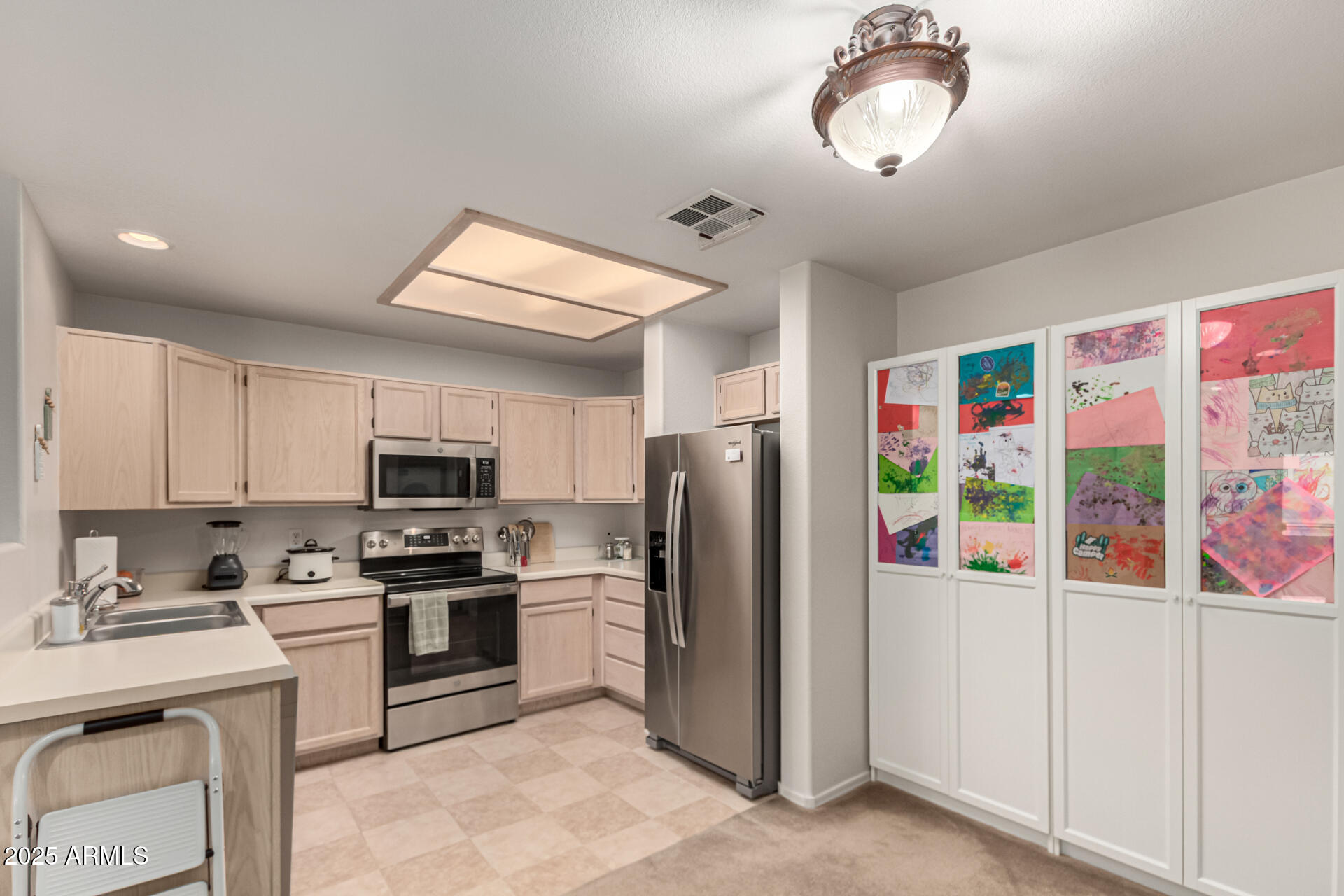 10410 N CAVE CREEK Road 1078