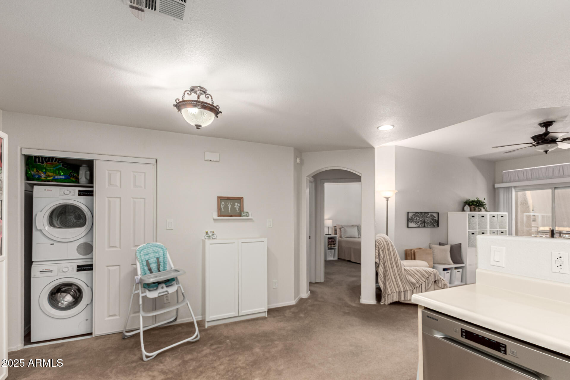 10410 N CAVE CREEK Road 1078