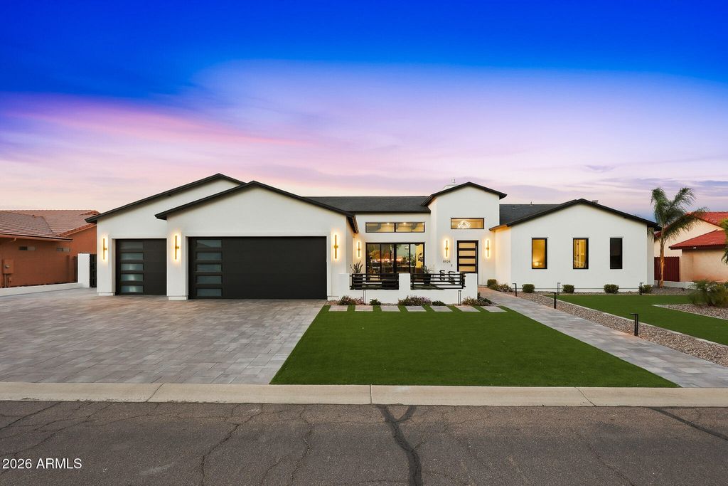 Photo of 8924 W Patrick Lane #8424 w, Peoria, AZ 85383 (MLS # 6998344)