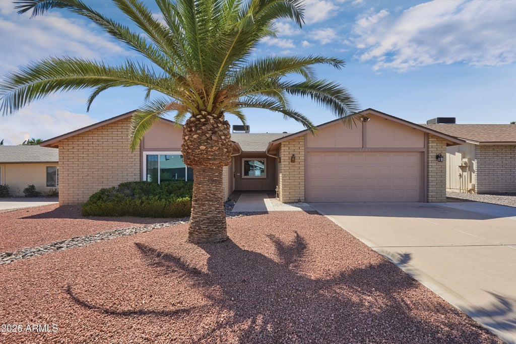 Photo of 4261 E Yawepe Street, Phoenix, AZ 85044 (MLS # 7091579)