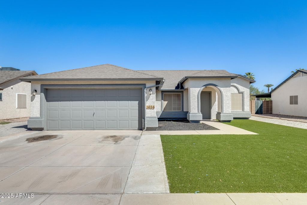 Photo of 1656 E Melissa Street, Casa Grande, AZ 85122 (MLS # 6915896)