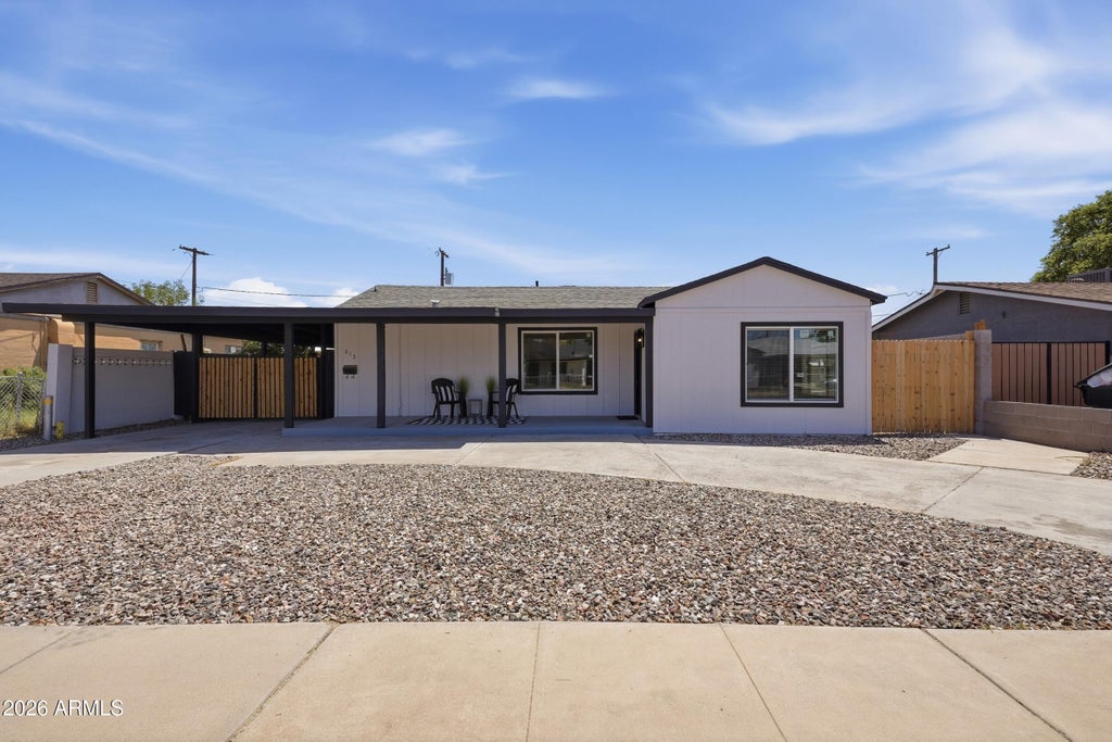 Photo of 513 W 1st Street, Mesa, AZ 85201 (MLS # 7086565)