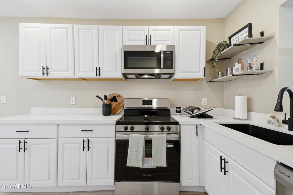 Photo of 513 W 1st Street, Mesa, AZ 85201 (MLS # 7086565)