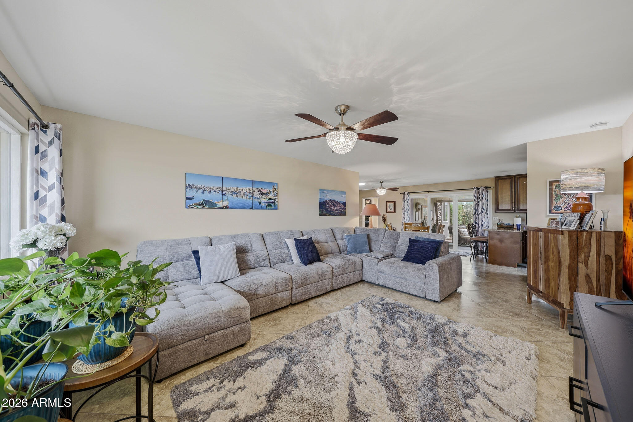 10118 W BURNS Drive
