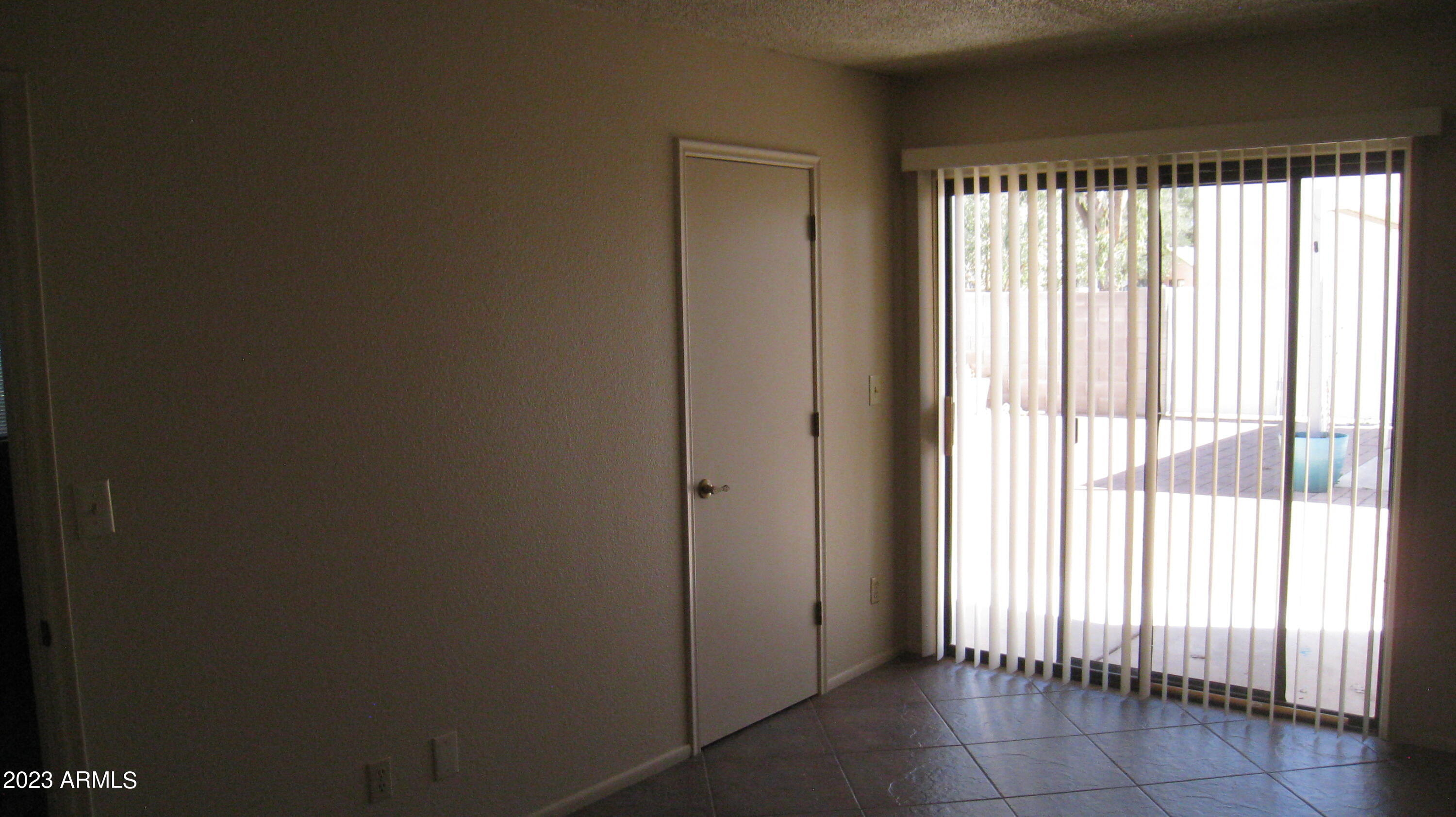 DESERT SHADOWS - Residential Lease