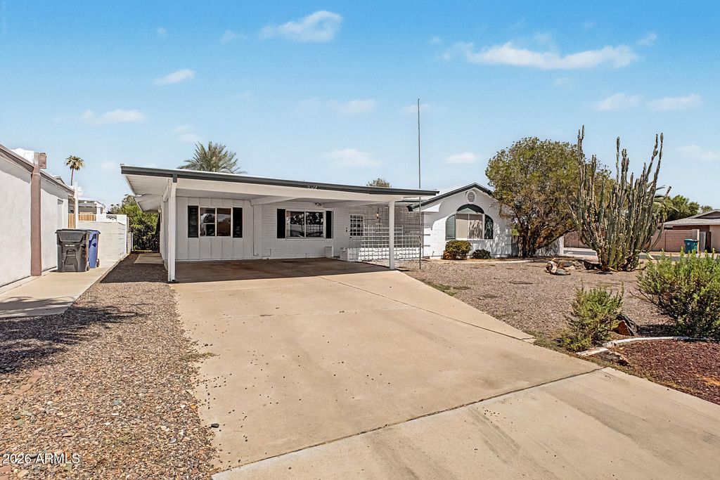 Photo of 809 S Saranac Avenue, Mesa, AZ 85208 (MLS # 7056663)