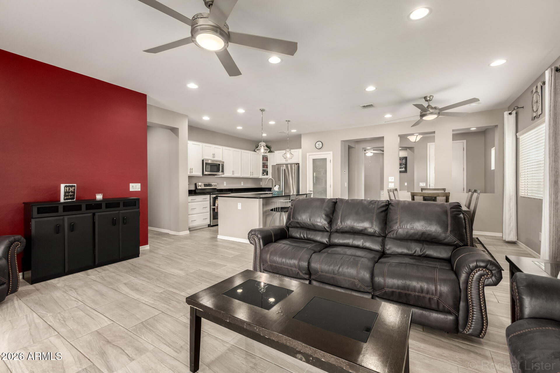 510 W CUCUMBER TREE Avenue