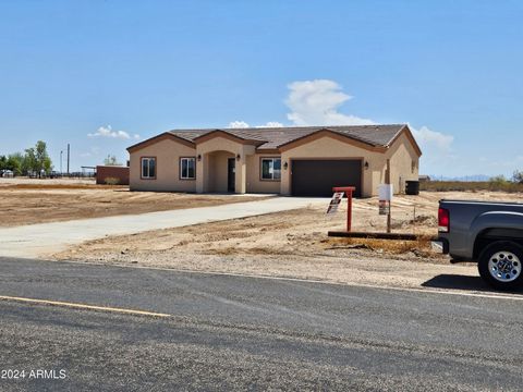 A home in Tonopah