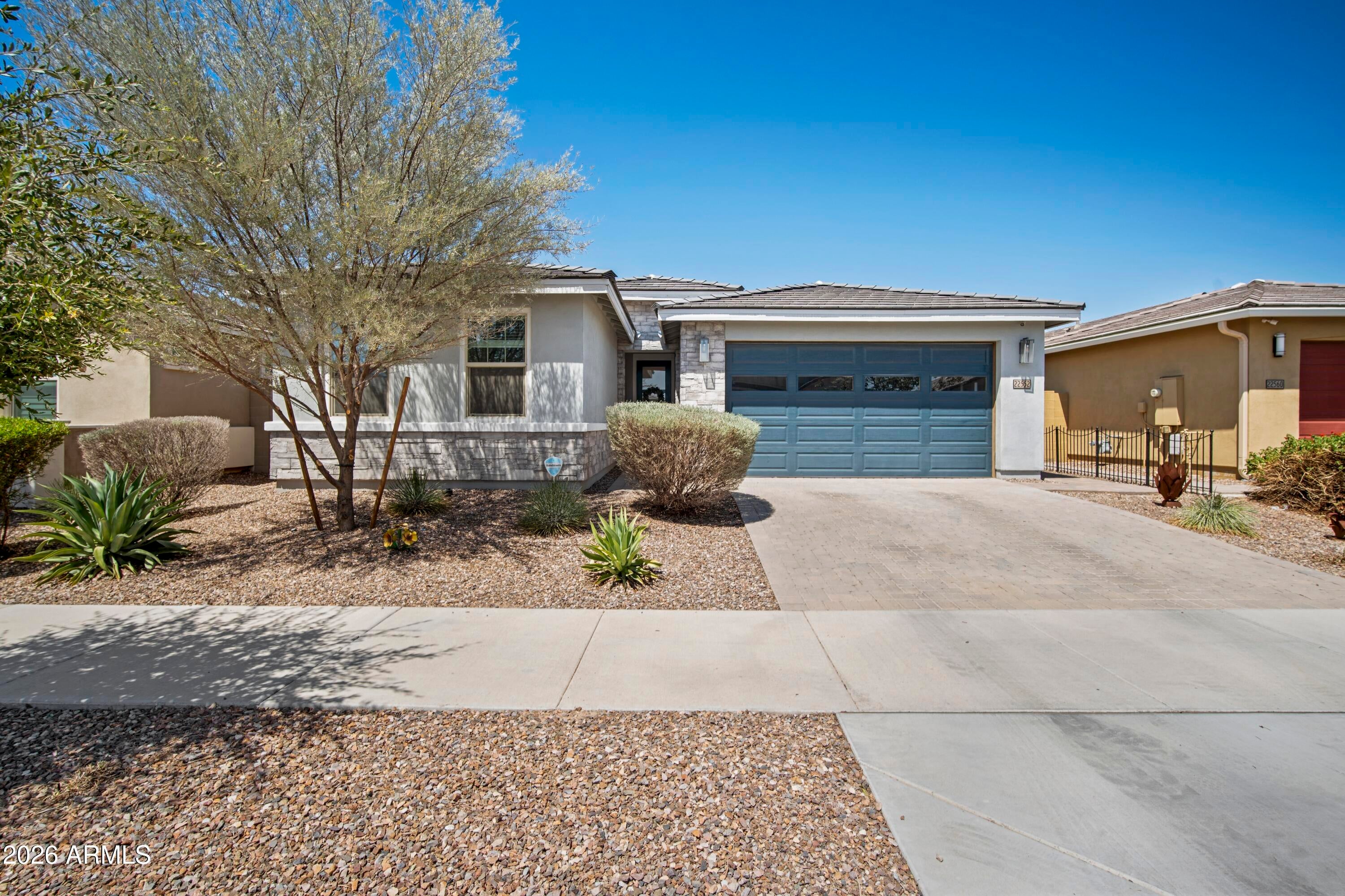 22552 E ROSA Road