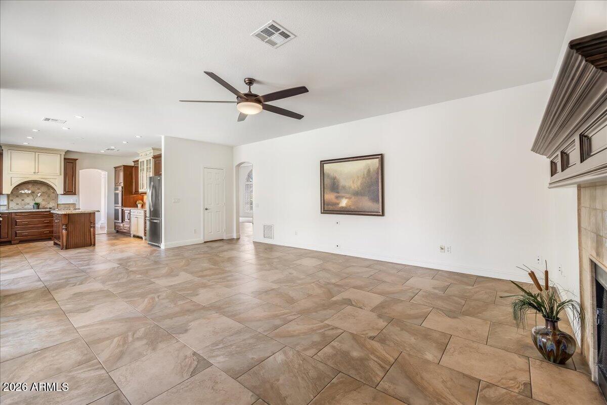 CRIMSON RIDGE - Residential