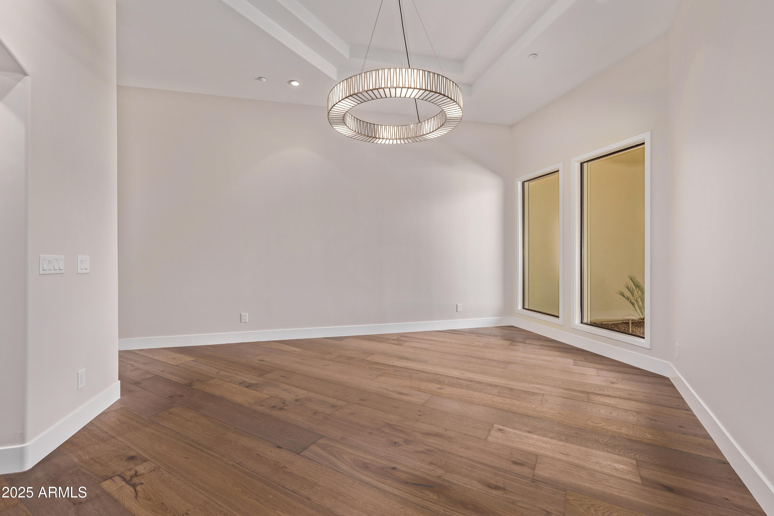 CARMICHAEL COURT - Residential