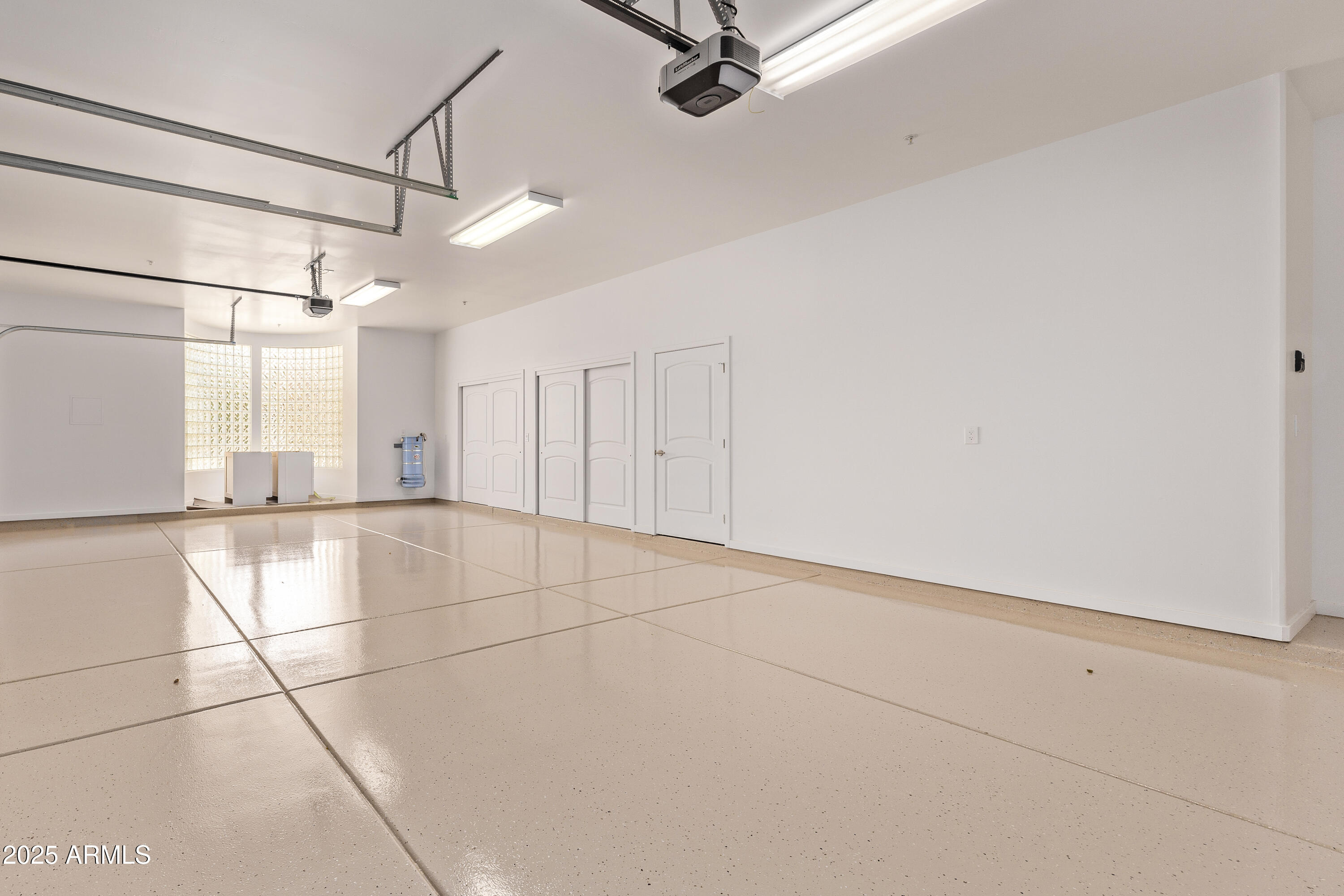 CARMICHAEL COURT - Residential