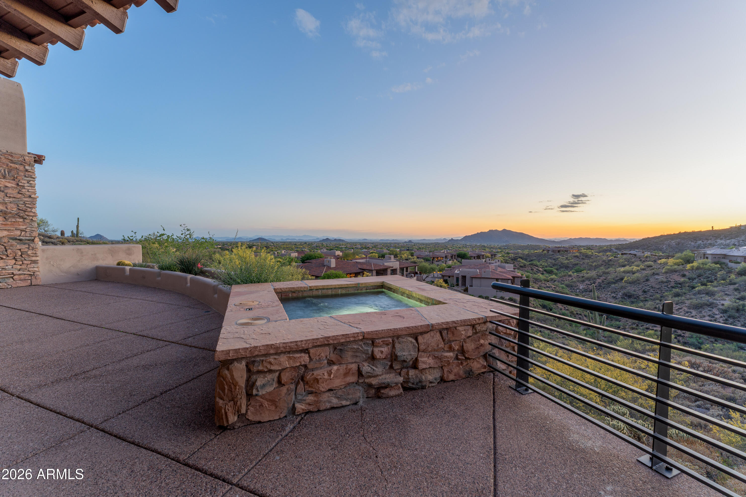 DESERT MOUNTAIN PHASE 2 UNIT 28 - Residential