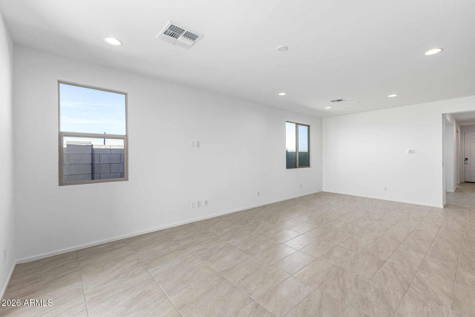 46865 W Crescent Moon Drive